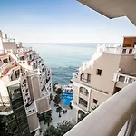 La Luxury Apartment *