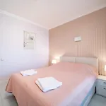 La Luxury * غولدن ساندز
